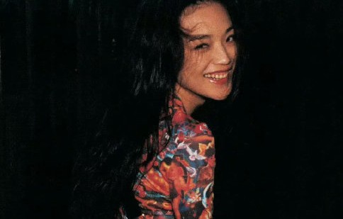 舒淇最近有哪些从演员到导演或评委的职业转型动态？|侯孝贤|女孩|创投|镜头|女性