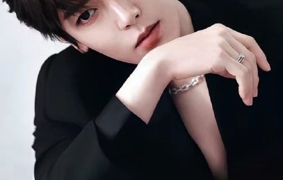 侯明昊在《雀骨》中饰演的角色有什么亮点？