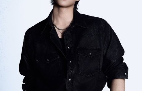 粉丝对刘耀文私人行程办美签的态度如何？