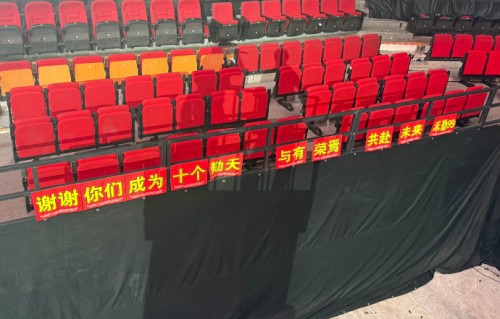 为什么赵一博的回应被网友称为高级安抚？