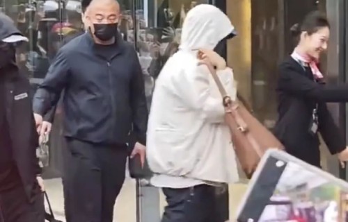 肖战启程赴澳门参加 “亚洲艺术电影节颁奖典礼”