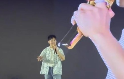 林志颖儿子Kimi近照被吐槽不好看，林志颖回应：他本人帅的很