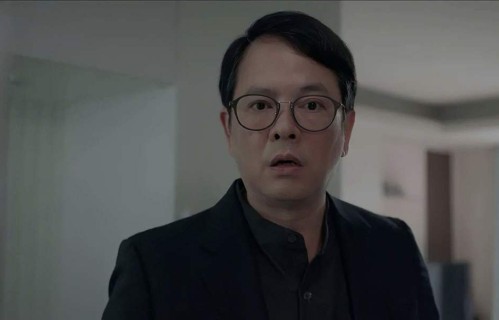 TVB知名演员低调离巢，和港姐妻子恩爱30年，每天夸对方漂亮