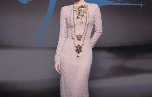 《歌手2026》张碧晨被淘汰,下周,侯明昊、杨坤、万妮达、刘惜君、张远、Elliot James补位,开启10人混战|阿尔伯特·斯纳吉|周兴哲|尤长靖|窦靖童|齐豫