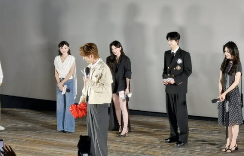 观众对演员剧宣时表现不完美持什么态度