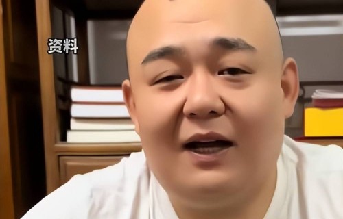 德云社除职半个月后，郭麒麟近况曝光，难怪郭德纲敢开全球巡演_相声_亲儿子_孩子|曹云金|杨鹤通|规矩|郭奇林|于谦