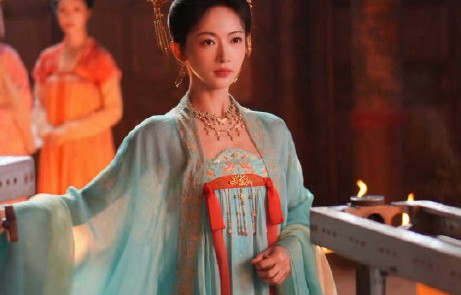 网友如何评价陈哲远戏内戏外的反差？