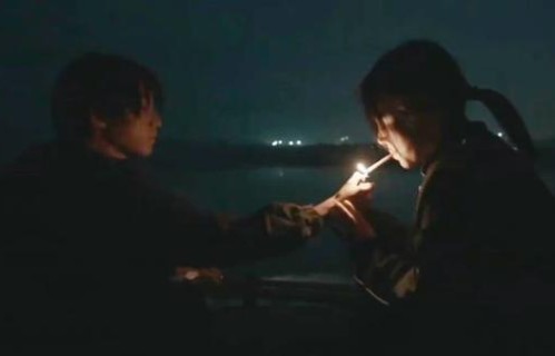 王俊凯《断桥》抽烟镜头，和马思纯CP感十足，吻戏或许已定