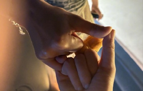 黄灿灿与闺蜜罗予彤在微博上的互动展现了怎样的真实友情？