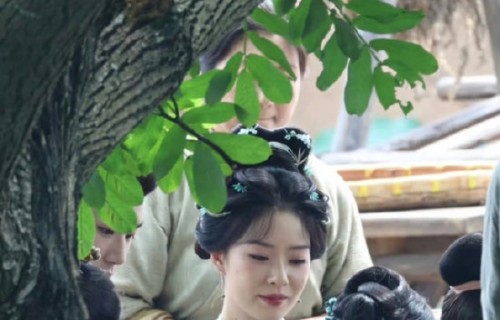 王菊从选秀到演员的心态经历了怎样的转变？