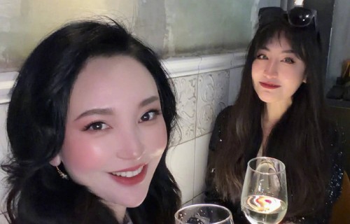 金莎回应被看成刘晓庆：那多美啊，抬举我了|评论|莫斯科|聚会|好友|社交平台