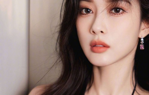 从全网黑到顶流女星 孟子义用十年逆袭证明 娱乐圈最硬的通行证是做自己的勇气_观众_角色_直播