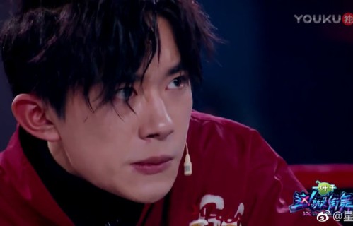 易烊千玺此前在其他节目中也哭过吗？