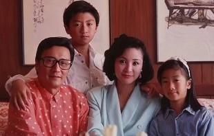 谢贤为什么把遗产主要留给两个孙子而不是外孙？