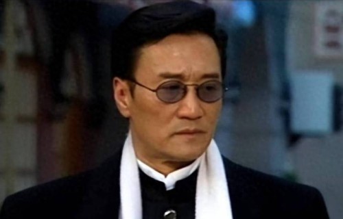 谢贤完整的演艺生涯时间线，从入行到成为传奇影星的全历程
