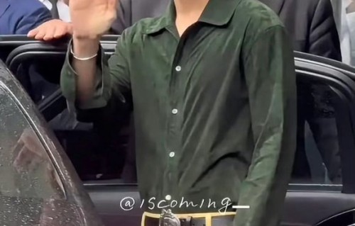 刘宪华最新状态曝光，身形消瘦引关注