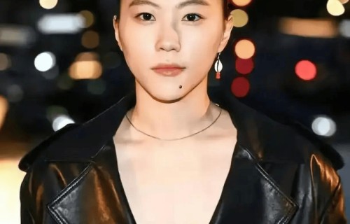 窦靖童确定加盟《歌手2026》!网友:老妈王菲会来吗?