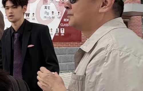 陈建斌蒋勤勤的两个儿子，陈虎虎和弟弟的日常相处模式是怎样的？|星二代|家庭|父母|学霸|成长