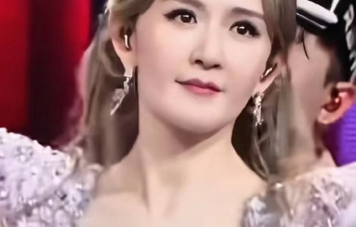 针对谢娜演唱会巡演，网友发起的大规模抵制行动包括哪些具体措施？