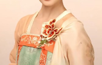 王冰冰首部古装剧《灼灼不倾城》的预告片