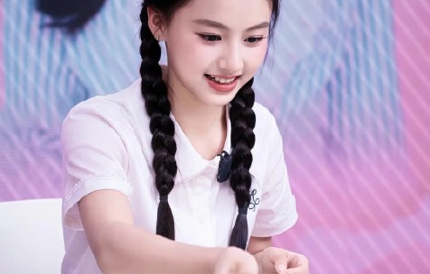赵钰琪的代表作品有哪些？|清新美女|jk美女|街拍美女|吴镇宇|签约