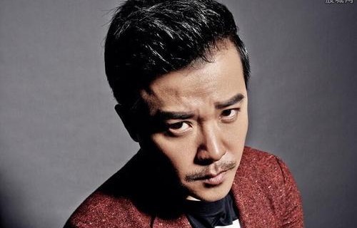 陈思诚成中国首位百亿票房导演!你知道他的电影风格多丰富吗?|电影票房|北京爱情故事|唐人街·探案|唐人街·探案 2|叙事