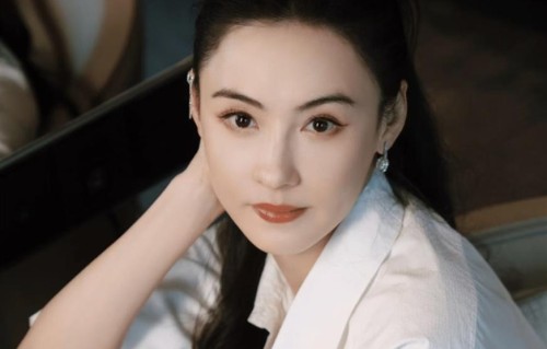 当年谢霆锋没想到，花重金养大两个儿子，如今却成了张柏芝的救赎