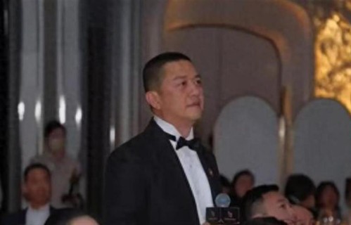 李亚鹏也没想到，自己在香港丢的脸，让河南籍老乡帮他捡了回来！