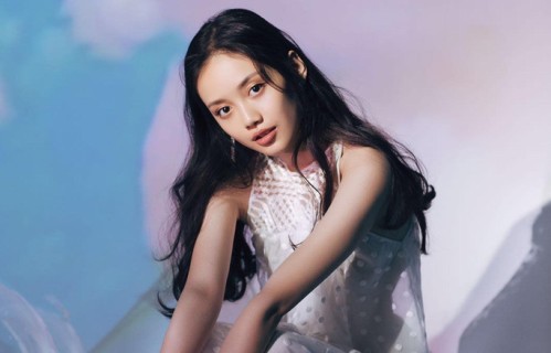 孙伊涵低调官宣升级当妈，体态纤瘦遭网友恶意质疑，自律坦荡活出通透人生