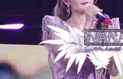 张杰30天掉粉6.5万，谢娜演唱会门票秒没，公司已注销|乘风2026|粉丝|巡演|舞台|评论