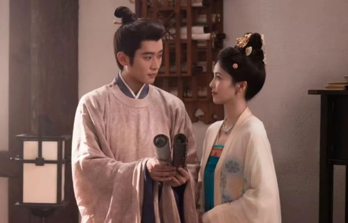 《莫离》叶璃情敌出现！从唐诡飒爽女侠到“第三者”，差点认不出