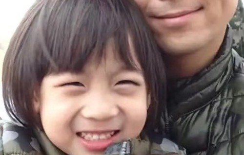 林志颖是否支持Kimi未来进入演艺圈？