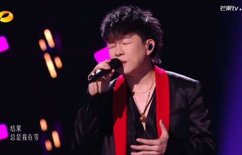 《歌手2026》首播翻车！胡彦斌唱《你要的全拿走》全程破音，观众：嗓子里卡痰了？_直播_状态_瞬间|演唱会|江湖再见|乐队|道歉|歌单