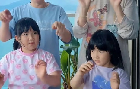 王祖蓝的妻子是谁？