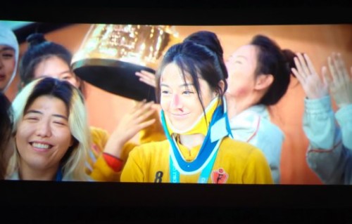 周星驰和迪丽热巴合作的电影《功夫女足》什么时候上映？