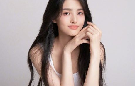 雪野是如何从两万海选中被周星驰看中的？