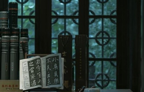 人生两大公平，一个是：所有人都会死，一个是：死后什么都带不走