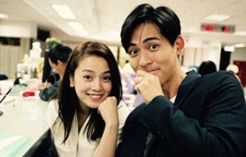 周渝民结婚11年至今「没办婚礼」主因曝光　喻虹渊爸感性提1要求！