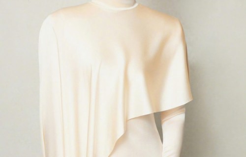 李宇春北京电影节闭幕式穿MUGLER礼服亮相