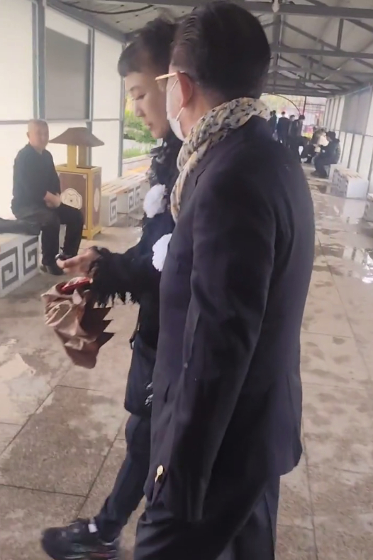 六小龄童（网络截图）