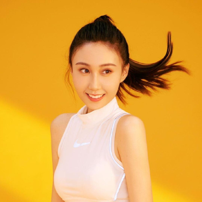 (水亦诗)